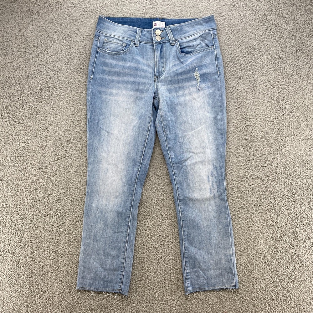 SO Straight‎ Leg Jeans Size 5 Light Wash Stretchy Cotton Blend Cropped Raw Hem